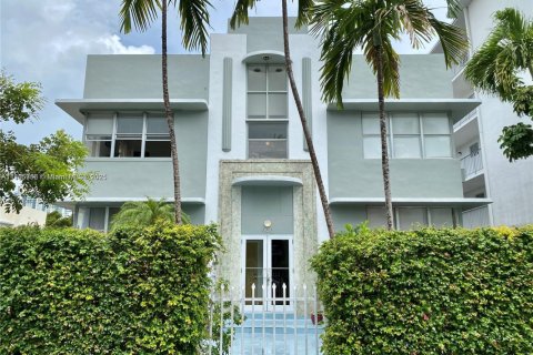 Copropriété à louer à Miami Beach, Floride: 37.16 m2 № 1818585 - photo 1