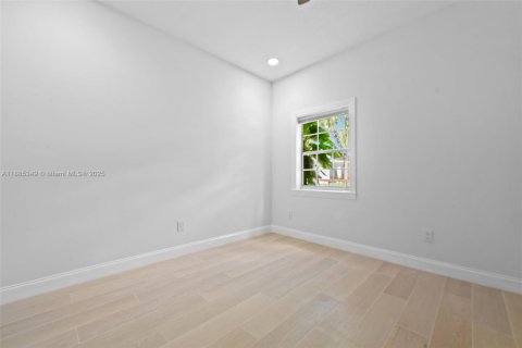 House in Southwest Ranches, Florida 4 bedrooms, 146.32 sq.m. № 1932920 - photo 27