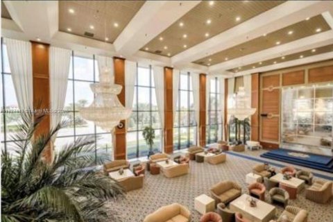 Copropriété à vendre à Pembroke Pines, Floride: 2 chambres, 110.74 m2 № 1977182 - photo 29