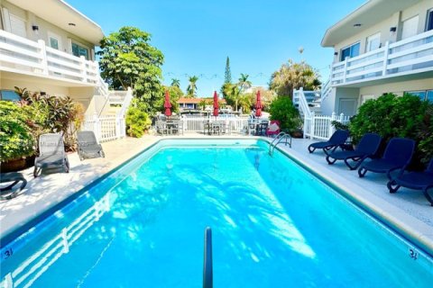 Condominio en venta en Fort Lauderdale, Florida, 1 dormitorio, 53.88 m2 № 1749764 - foto 18