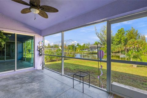 Casa en venta en Port Charlotte, Florida, 3 dormitorios, 153.29 m2 № 2360933 - foto 23