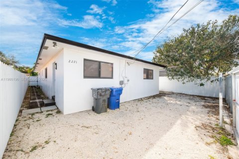 Casa en venta en Hollywood, Florida, 4 dormitorios, 158.31 m2 № 2028682 - foto 23