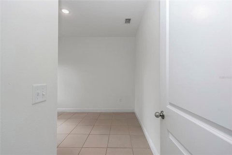 Casa en venta en Ocala, Florida, 4 dormitorios, 146.6 m2 № 2145192 - foto 8