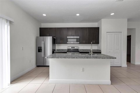 Casa en venta en Ocala, Florida, 4 dormitorios, 146.6 m2 № 2145192 - foto 13