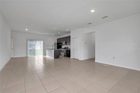 Casa en venta en Ocala, Florida, 4 dormitorios, 146.6 m2 № 2145192 - foto 3