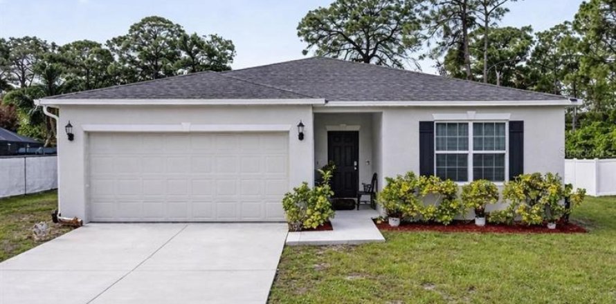 Casa en Palm Bay, Florida 4 dormitorios, 175.86 m2 № 2197383