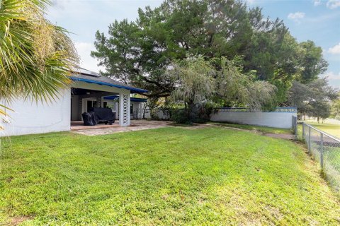 Villa ou maison à vendre à Orlando, Floride: 3 chambres, 170.75 m2 № 2401021 - photo 19