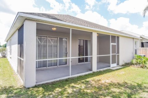 Casa en alquiler en Brandon, Florida, 4 dormitorios, 178.47 m2 № 1905129 - foto 16