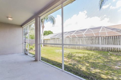 Casa en alquiler en Brandon, Florida, 4 dormitorios, 178.47 m2 № 1905129 - foto 15
