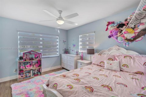 Casa en venta en Tamarac, Florida, 3 dormitorios, 111.85 m2 № 2072575 - foto 15