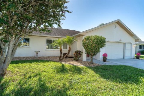 Casa en venta en Englewood, Florida, 2 dormitorios, 144.56 m2 № 1875995 - foto 1