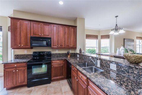 Condo in Palm Coast, Florida, 3 bedrooms  № 1910823 - photo 10