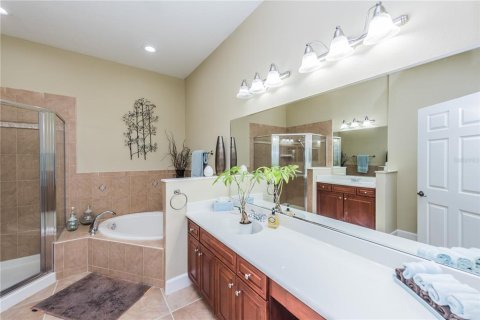 Condo in Palm Coast, Florida, 3 bedrooms  № 1910823 - photo 17