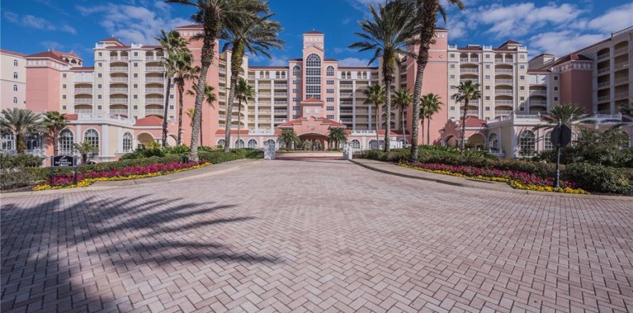 Condominio en Palm Coast, Florida, 3 dormitorios № 1910823