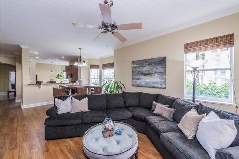 Condo in Palm Coast, Florida, 3 bedrooms  № 1910823 - photo 9