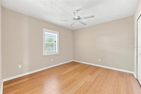 House in Flagler Beach, Florida 2 bedrooms, 175.77 sq.m. № 2302293 - photo 28