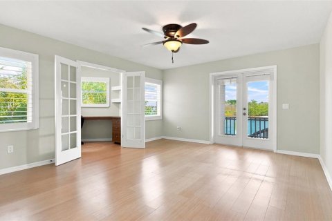 House in Flagler Beach, Florida 2 bedrooms, 175.77 sq.m. № 2302293 - photo 27