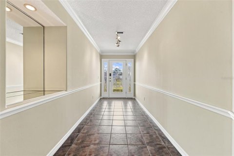House in Flagler Beach, Florida 2 bedrooms, 175.77 sq.m. № 2302293 - photo 6
