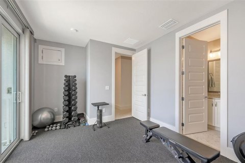 Townhouse in Sarasota, Florida 3 bedrooms, 227.7 sq.m. № 1835191 - photo 26