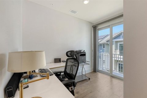 Townhouse in Sarasota, Florida 3 bedrooms, 227.7 sq.m. № 1835191 - photo 15