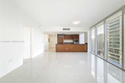 Condominio en alquiler en Miami, Florida, 2 dormitorios, 108.51 m2 № 2055073 - foto 14