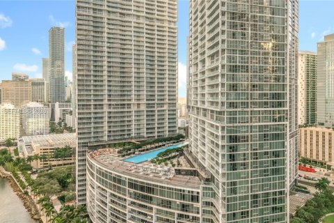 Condominio en alquiler en Miami, Florida, 2 dormitorios, 108.51 m2 № 2055073 - foto 29