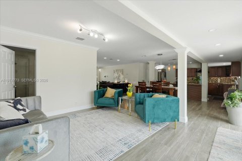 Купить виллу или дом в Холливуд, Флорида 4 спальни, 200.48м2, № 2036272 - фото 9