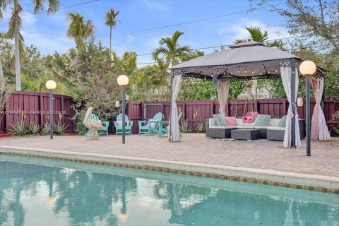 Купить виллу или дом в Холливуд, Флорида 4 спальни, 200.48м2, № 2036272 - фото 6