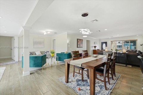 Купить виллу или дом в Холливуд, Флорида 4 спальни, 200.48м2, № 2036272 - фото 10