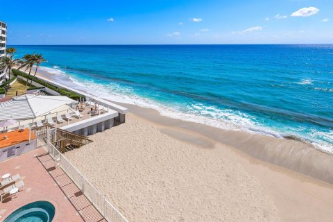 Condo in South Palm Beach, Florida, 2 bedrooms  № 2187749 - photo 27