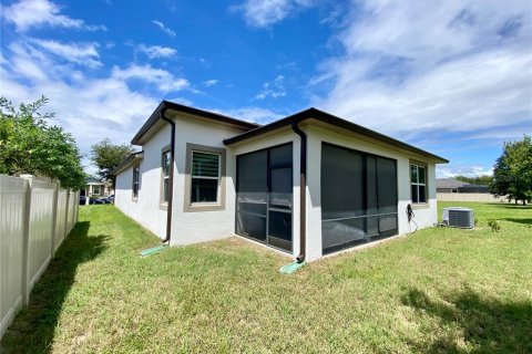 Casa en venta en Ocoee, Florida, 4 dormitorios, 188.59 m2 № 1918082 - foto 11