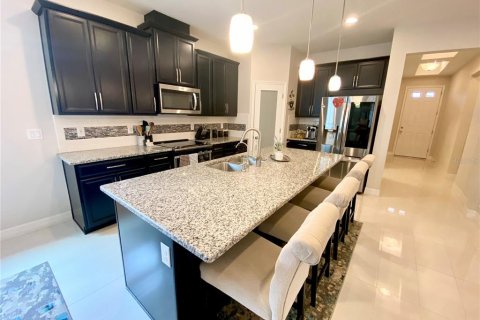 Casa en venta en Ocoee, Florida, 4 dormitorios, 188.59 m2 № 1918082 - foto 3