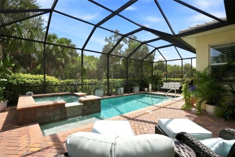 House in Bradenton, Florida 3 bedrooms, 208.94 sq.m. № 2352434