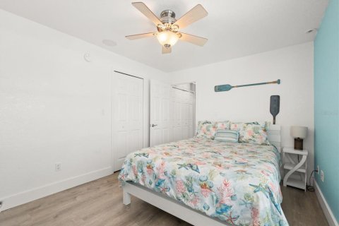 House in Venice, Florida 3 bedrooms, 199 sq.m. № 1670758 - photo 25