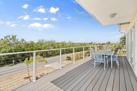 House in Venice, Florida 3 bedrooms, 199 sq.m. № 1670758 - photo 19