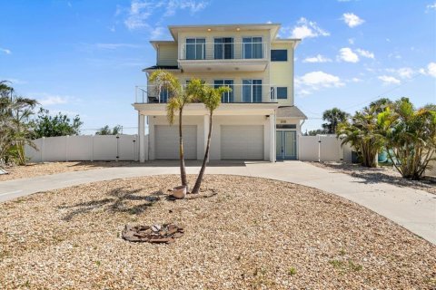 House in Venice, Florida 3 bedrooms, 199 sq.m. № 1670758 - photo 3
