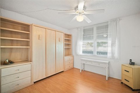 Copropriété à vendre à Saint Petersburg, Floride: 2 chambres, 96.15 m2 № 1850218 - photo 15