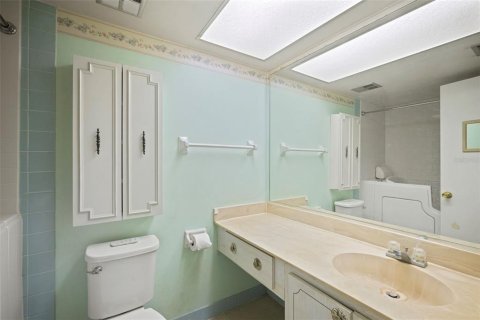Copropriété à vendre à Saint Petersburg, Floride: 2 chambres, 96.15 m2 № 1850218 - photo 19