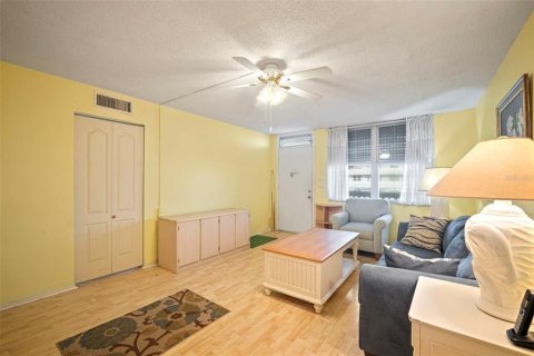 Copropriété à vendre à Saint Petersburg, Floride: 2 chambres, 96.15 m2 № 1850218 - photo 14