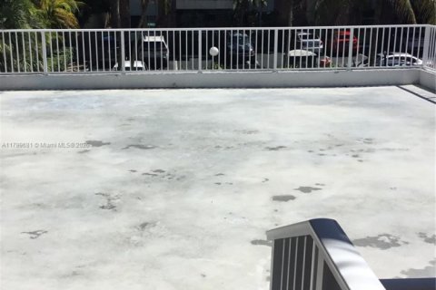 Condominio en venta en Fort Lauderdale, Florida, 1 dormitorio, 63.64 m2 № 1961935 - foto 19