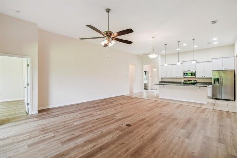 Villa ou maison à vendre à Poinciana, Floride: 2 chambres, 190.73 m2 № 1877274 - photo 5
