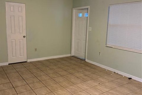 Casa en venta en Sarasota, Florida, 2 dormitorios, 117.99 m2 № 2150621 - foto 12