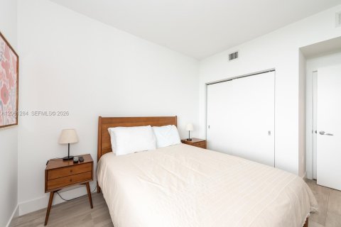 Copropriété à vendre à North Miami Beach, Floride: 2 chambres, 104.24 m2 № 2185556 - photo 17