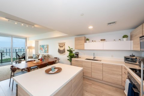 Copropriété à vendre à North Miami Beach, Floride: 2 chambres, 104.24 m2 № 2185556 - photo 9