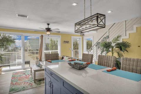 Casa en venta en Key Largo, Florida, 4 dormitorios, 143.07 m2 № 1979789 - foto 17