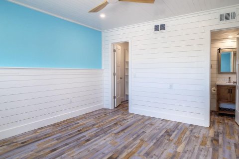 House in Holmes Beach, Florida 2 bedrooms, 97.55 sq.m. № 1873323 - photo 17