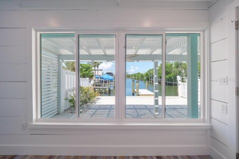 House in Holmes Beach, Florida 2 bedrooms, 97.55 sq.m. № 1873323 - photo 27