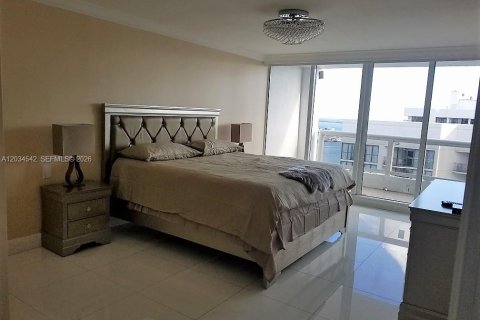 Copropriété à louer à Miami, Floride: 2 chambres, 137.4 m2 № 2154661 - photo 15