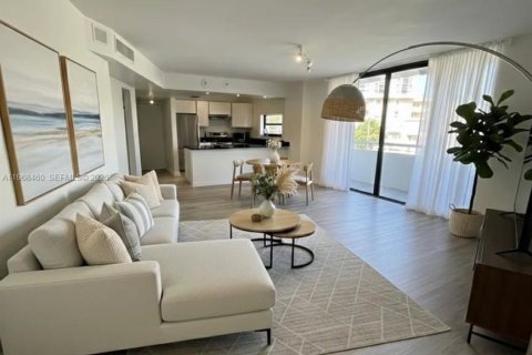 Condo à Miami Beach, Floride, 1 chambre  № 2048020
