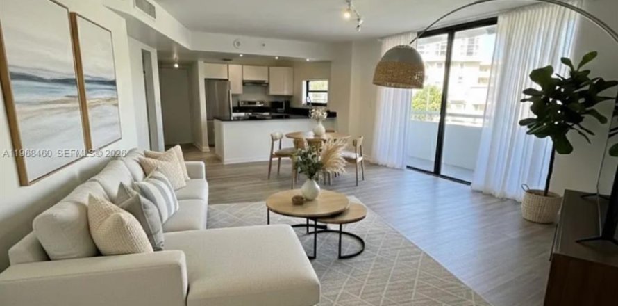 Condo à Miami Beach, Floride, 1 chambre  № 2048020